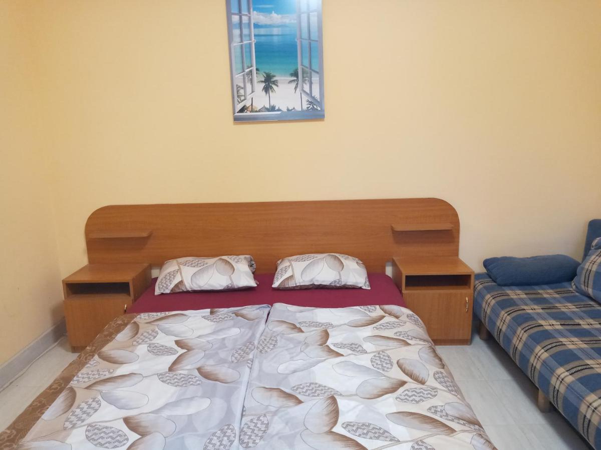 Napsugar Apartmanhaz Balatonlelle Εξωτερικό φωτογραφία