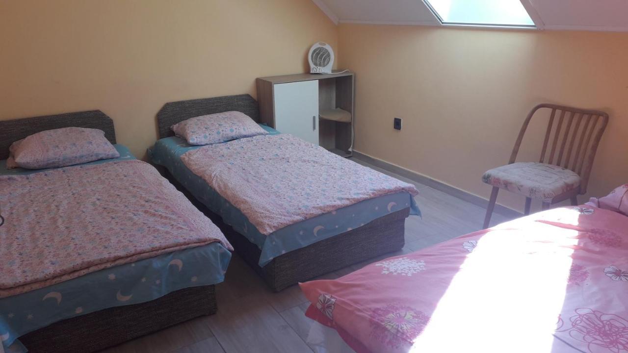 Napsugar Apartmanhaz Balatonlelle Εξωτερικό φωτογραφία