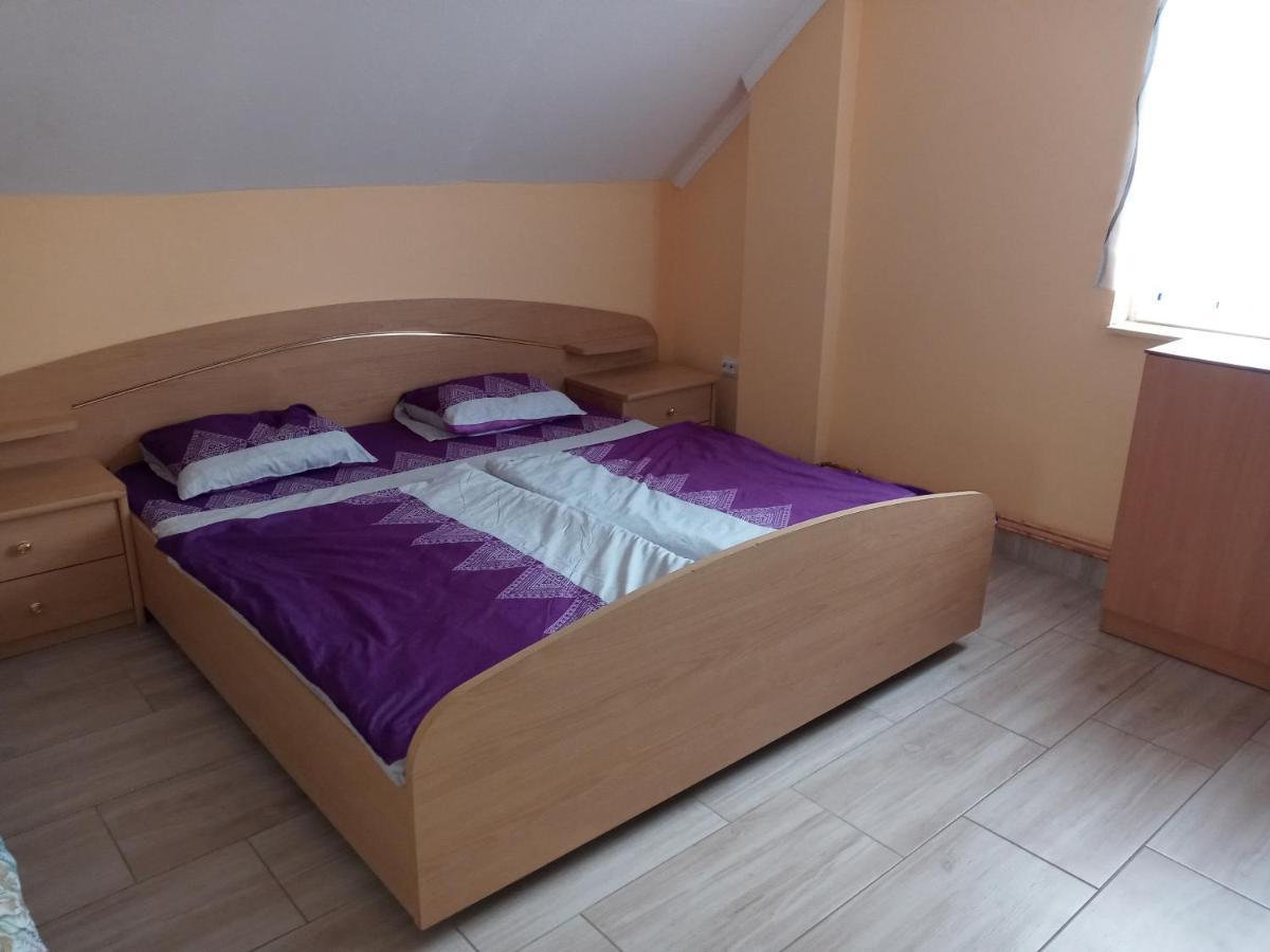 Napsugar Apartmanhaz Balatonlelle Εξωτερικό φωτογραφία