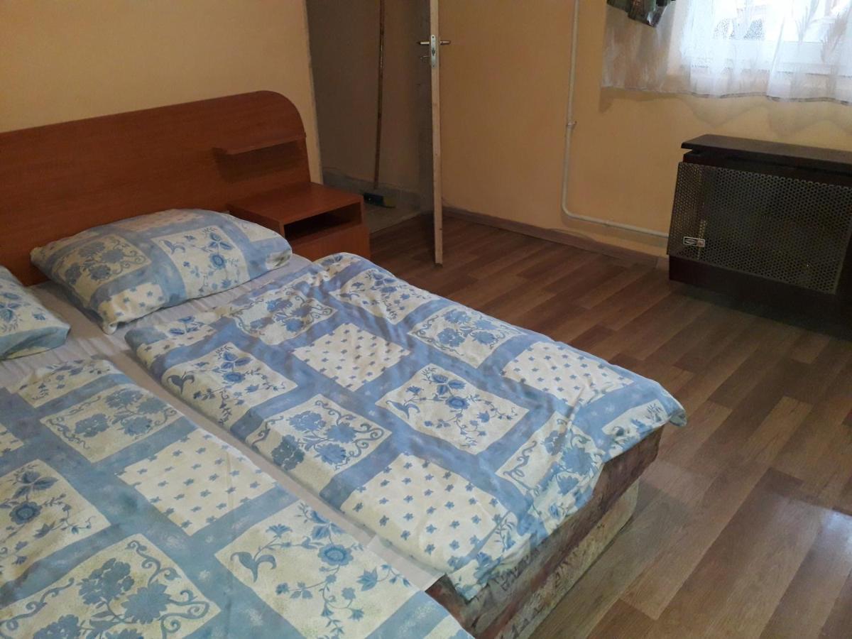 Napsugar Apartmanhaz Balatonlelle Εξωτερικό φωτογραφία