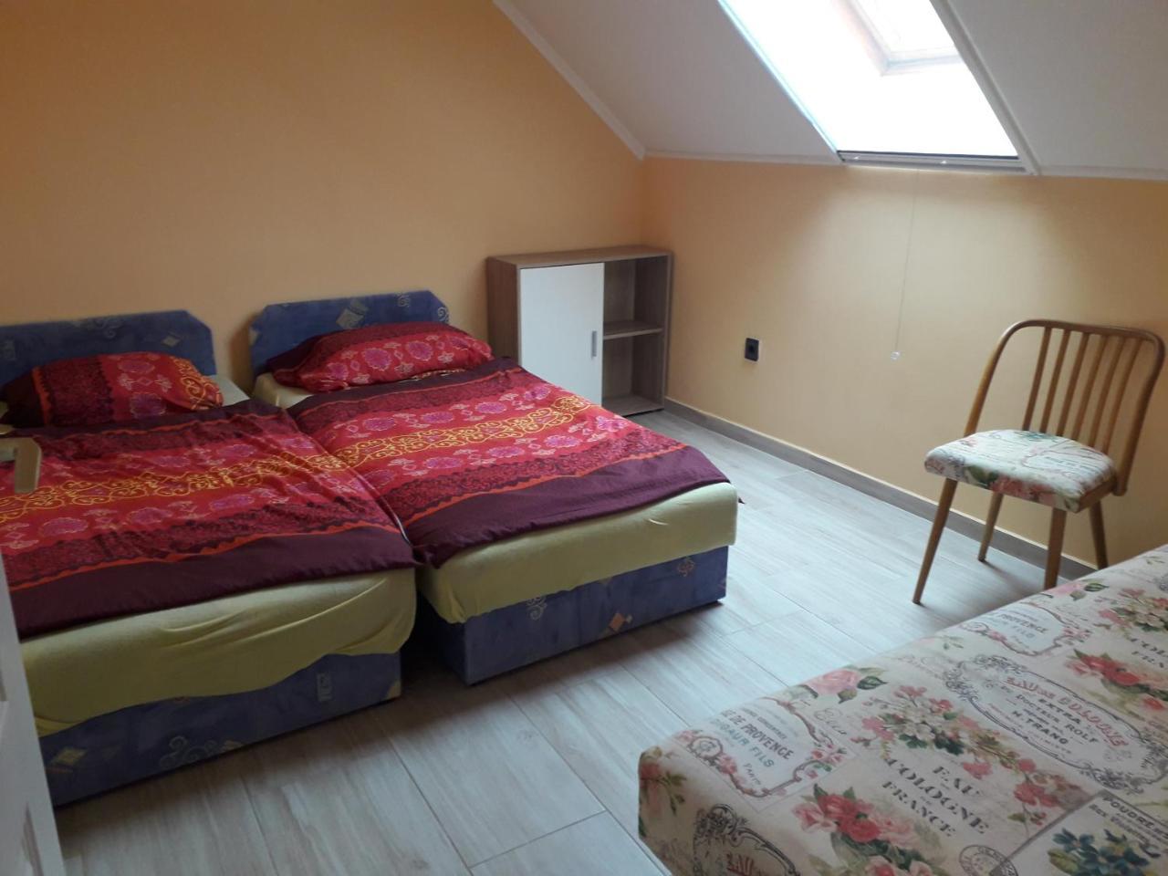 Napsugar Apartmanhaz Balatonlelle Εξωτερικό φωτογραφία